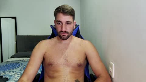 Snapshot of naugthy18boy chatting on 31, 3, 2026 Nico online show from 31, 3, 2026