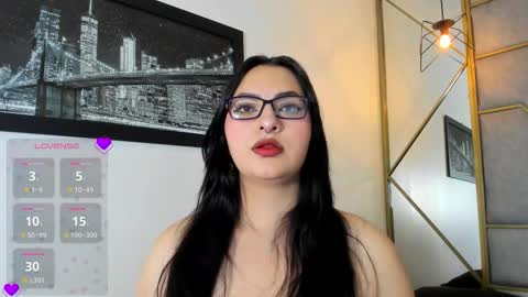 Snapshot of navannycattan chatting on 16, 11, 2025 NavannyCattan online show from 16, 11, 2025