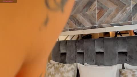 Snapshot of naylagrey chatting on 8, 11, 2025 online show from 8, 11, 2025