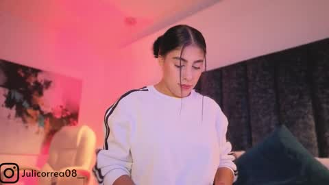 Snapshot of naylapot_ chatting on 16, 2, 2026 Juli online show from 16, 2, 2026