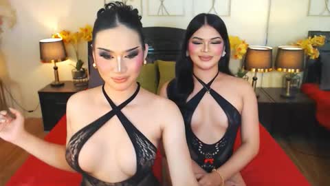 Snapshot of nayumi_edwards chatting on 24, 10, 2025 F R A N Z I A online show from 24, 10, 2025