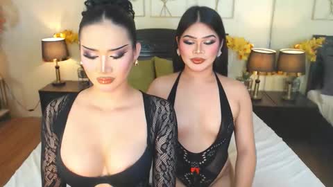 Snapshot of nayumi_edwards chatting on 15, 11, 2025 F R A N Z I A online show from 15, 11, 2025