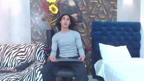 Snapshot of nazper_2 chatting on 19, 10, 2025 NAZPER online show from 19, 10, 2025