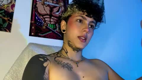 Snapshot of nazzz10 chatting on 11, 1, 2026 nazzz10 online show from 11, 1, 2026