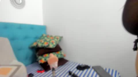 neferet_opal online show from 5, 2, 2026