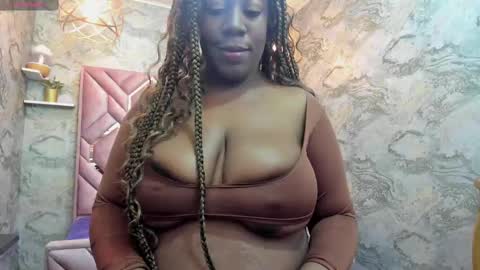 Snapshot of neffertiry_ebonny chatting on 11, 9, 2025 Nefer online show from 11, 9, 2025