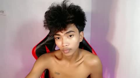 neil_asian69 online show from 27, 10, 2025