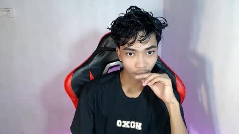 Snapshot of neil_asian69 chatting on 1, 11, 2025 neil_asian69 online show from 1, 11, 2025