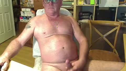 Snapshot of nekkminuttnekkminutt chatting on 3, 1, 2025 NECK online show from 3, 1, 2025