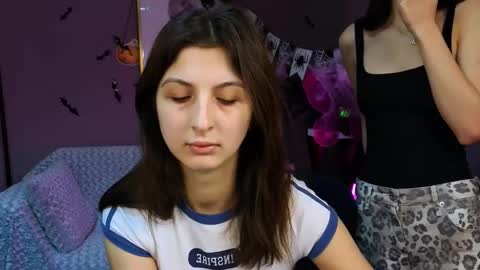 Snapshot of nekky_mouse chatting on 2, 11, 2025 Meow online show from 2, 11, 2025