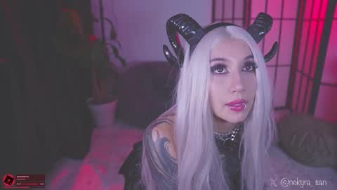 Mely  Birthday party saturday night BYO online show from 29, 10, 2025