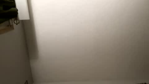 Nellie Atlas online show from 8, 2, 2025