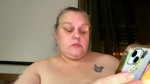 Nellie Atlas online show from 24, 10, 2025