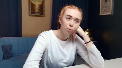 Snapshot of nelliemathers chatting on 14, 11, 2025 Nelli online show from 14, 11, 2025