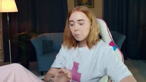 Snapshot of nelliemathers chatting on 29, 11, 2025 Nelli online show from 29, 11, 2025