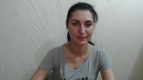 Snapshot of nensyfay_ chatting on 18, 12, 2024 Nensy online show from 18, 12, 2024