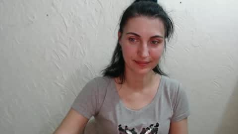 Snapshot of nensyfay_ chatting on 22, 2, 2025 Nensy online show from 22, 2, 2025