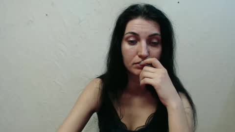 Snapshot of nensyfay_ chatting on 3, 3, 2025 Nensy online show from 3, 3, 2025