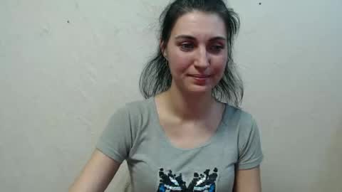 Snapshot of nensyfay_ chatting on 4, 3, 2025 Nensy online show from 4, 3, 2025