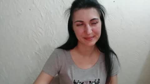 Snapshot of nensyfay_ chatting on 6, 3, 2025 Nensy online show from 6, 3, 2025