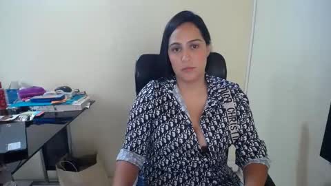 kelly lopez online show from 4, 12, 2024