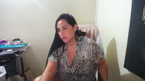 kelly lopez online show from 30, 12, 2024