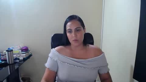 kelly lopez online show from 28, 1, 2025