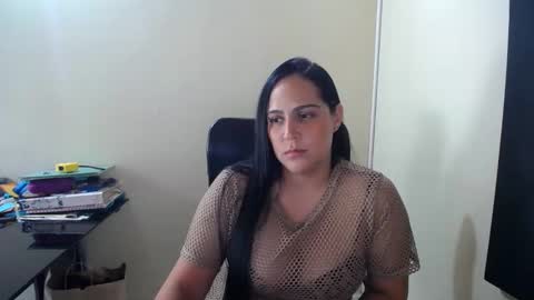 kelly lopez online show from 4, 2, 2025