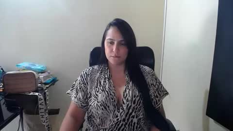 kelly lopez online show from 26, 2, 2025