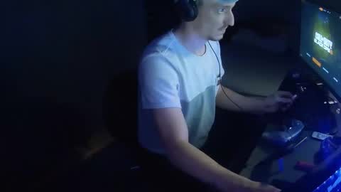 neoblack90 online show from 17, 1, 2025