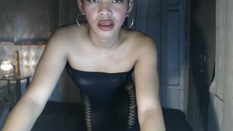 neomi online show from 23, 9, 2025