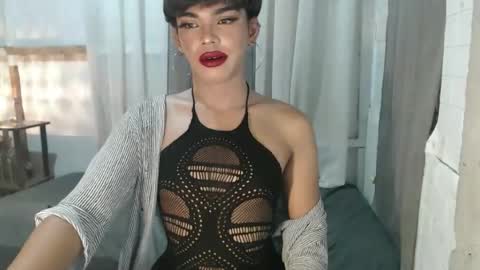 neomi online show from 26, 9, 2025