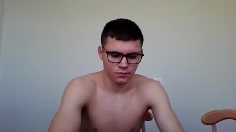 Snapshot of neoplayboy2 chatting on 31, 10, 2025 neoplayboy2 online show from 31, 10, 2025