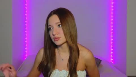 Nessa online show from 20, 1, 2025