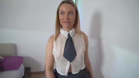 new dee online show from 9, 1, 2026