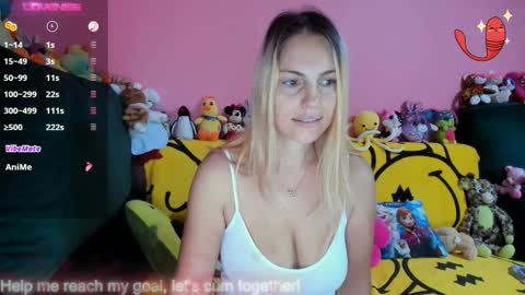 Snapshot of new_sexyiass chatting on 27, 9, 2025 silvia online show from 27, 9, 2025