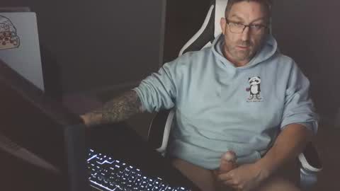 newevo online show from 21, 10, 2025