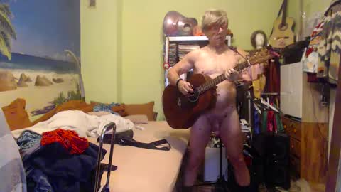 the hole wold is very horny online show from 5, 12, 2024