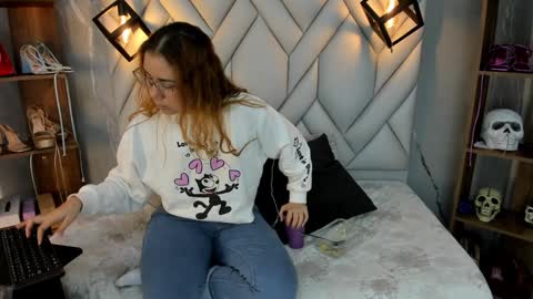 Milena online show from 25, 1, 2025