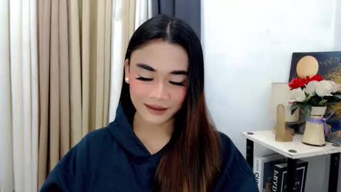 Snapshot of nhics_and_hades chatting on 18, 2, 2026 nhics and hades online show from 18, 2, 2026