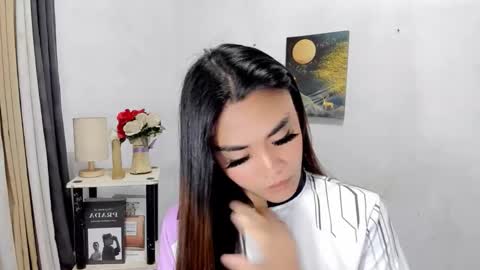 Snapshot of nhics_and_hades chatting on 10, 3, 2026 nhics and hades online show from 10, 3, 2026