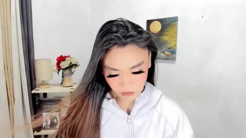 Snapshot of nhics_and_hades chatting on 18, 3, 2026 nhics and hades online show from 18, 3, 2026