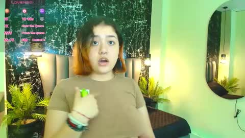 nia_starkx online show from 6, 10, 2025