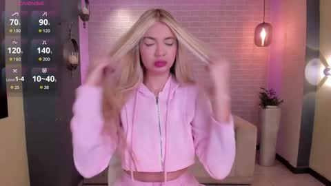 SQUIRTER DOLL    online show from 10, 1, 2026