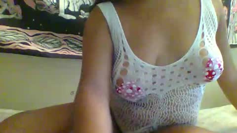 niaomibianca online show from 14, 9, 2025