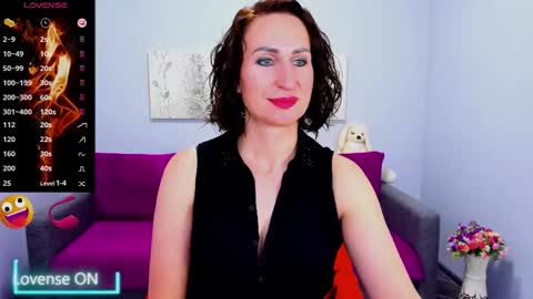 niasmithh online show from 4, 10, 2025