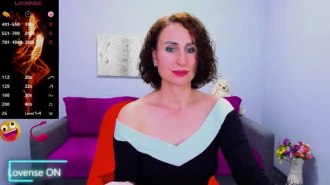 niasmithh online show from 5, 11, 2025