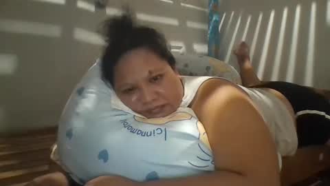 Snapshot of niceasianpussy chatting on 5, 3, 2025 niceasianpussy online show from 5, 3, 2025