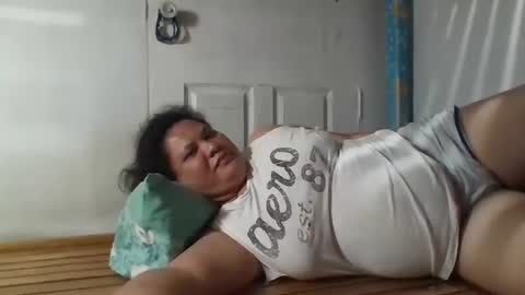 Snapshot of niceasianpussy chatting on 12, 9, 2025 niceasianpussy online show from 12, 9, 2025