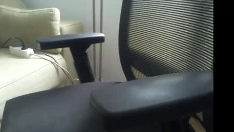 niceeggs0815 online show from 6, 2, 2026